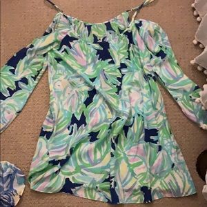 Size small shoulder cut out dress